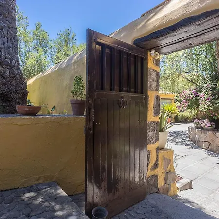 מלון Rural Calas 3*